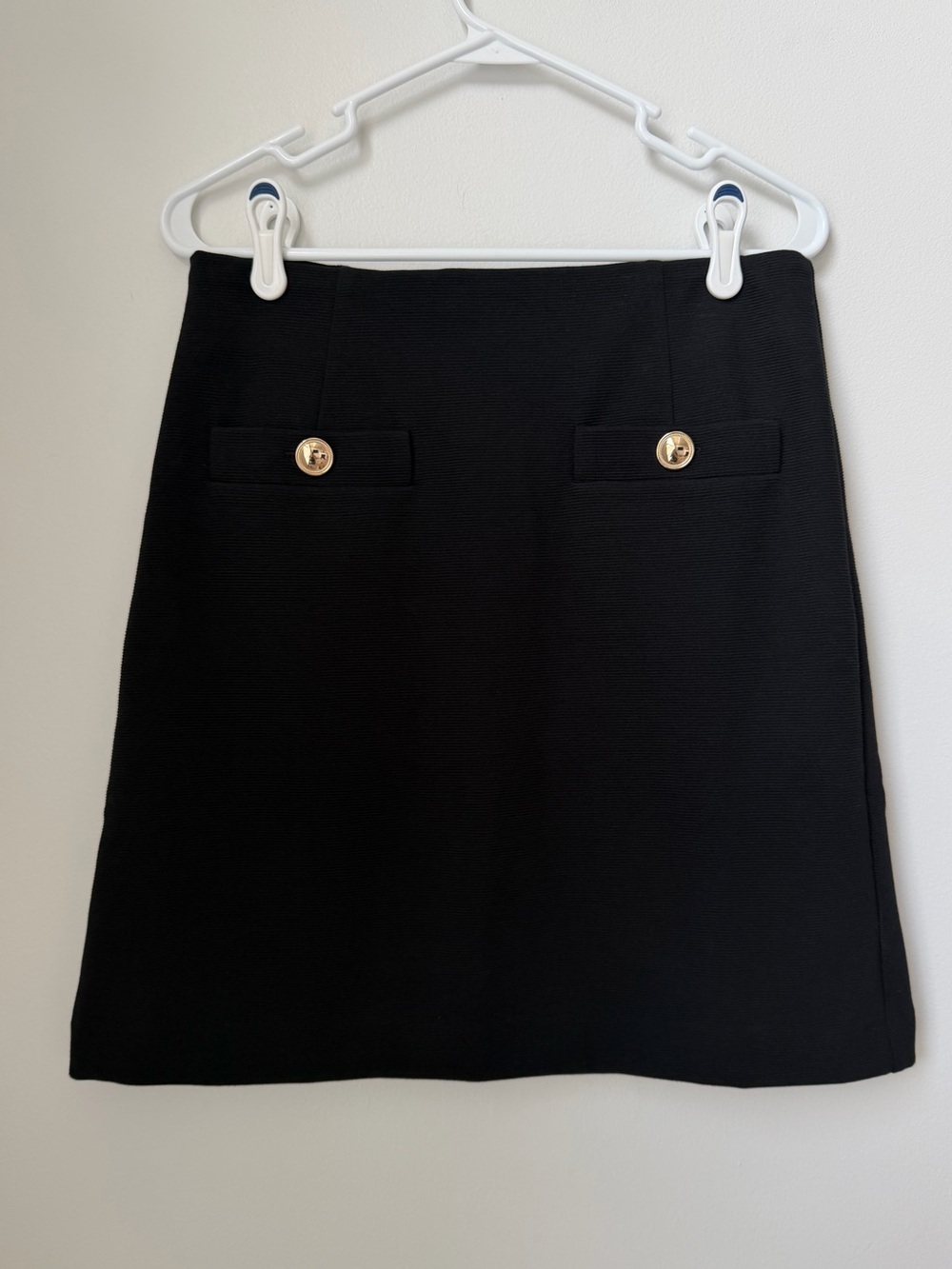 Ann Taylor Black Mini Skirt with Gold Buttons Size 6 New with tags!